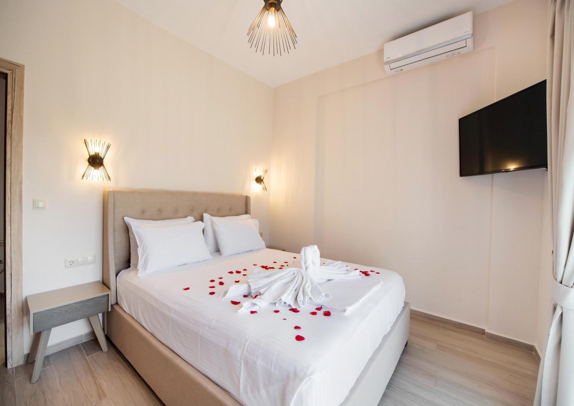 Ruellia Luxury Apartments Kalligoni Exterior foto